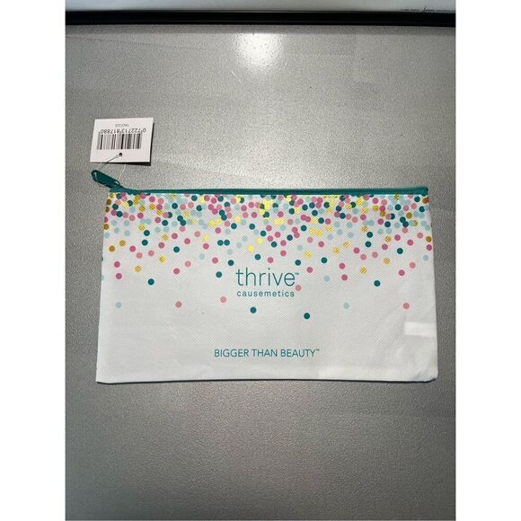 ‎Thrive Cosmetics Makeup Pouches - Picture 7 of 10